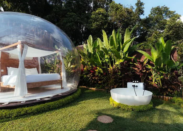Otel Bubble 7 - Cozy Bubble Retreat White Bath Ubud 2*